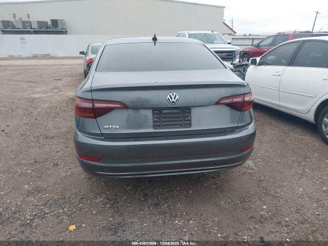 3VWE57BUXKM188863 Volkswagen Jetta 1.4t Sel