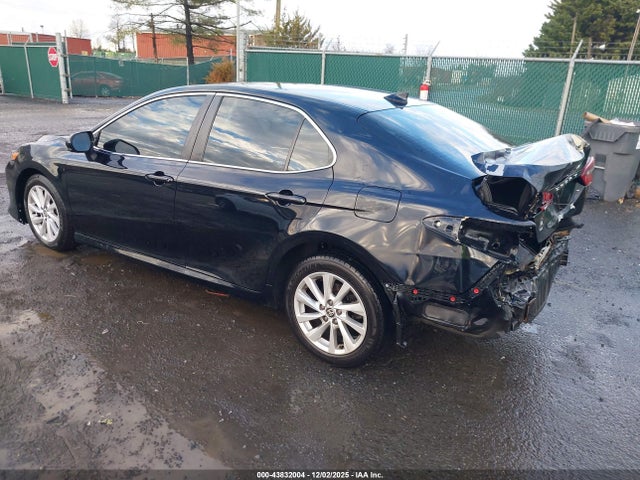 Aukcja sprzedaży 2021 Toyota Camry Le, vin: 4T1C11AK8MU545910, numer aukcji: 43832004