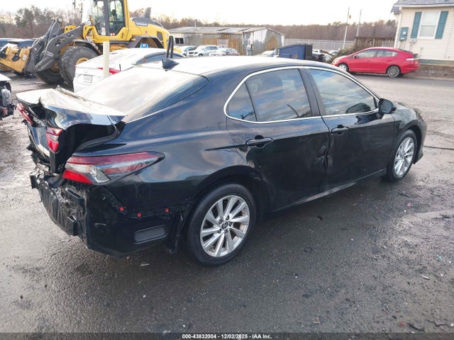 Aukcja sprzedaży 2021 Toyota Camry Le, vin: 4T1C11AK8MU545910, numer aukcji: 43832004
