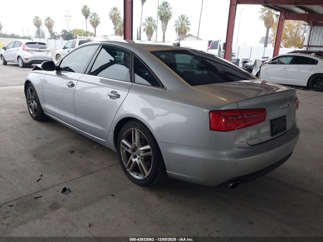 2015 AUDI A6 WAUGFAFC1FN005186 Photo 2