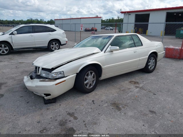 2000 CADILLAC ELDORADO 1G6ET129XYB700349 Photo 1