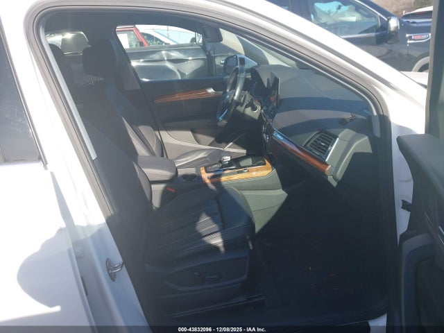 2023 AUDI Q5 WA1EAAFY1P2020739 Photo 4