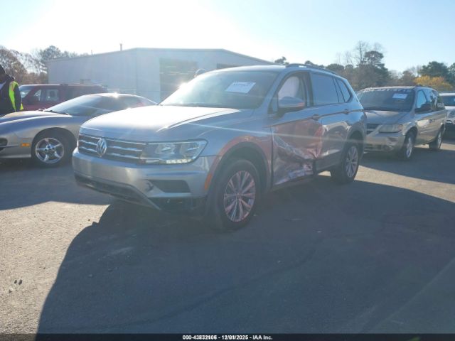 2020 VOLKSWAGEN TIGUAN 3VV1B7AX3LM140050 Photo 1