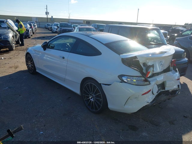 2018 MERCEDES-BENZ C 300 WDDWJ4JB9JF738558 Photo 2