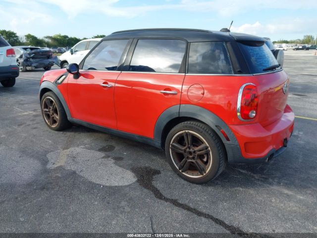 2011 MINI COOPER S COUNTRYMAN WMWZC3C5XBWM25617 Photo 2