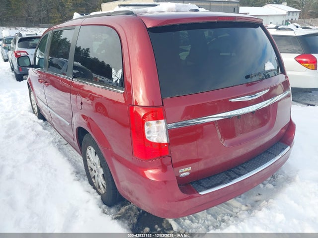 Продаж на аукціоні авто 2015 Chrysler Town & Country Touring, vin: 2C4RC1BGXFR564901, номер лоту: 43832152