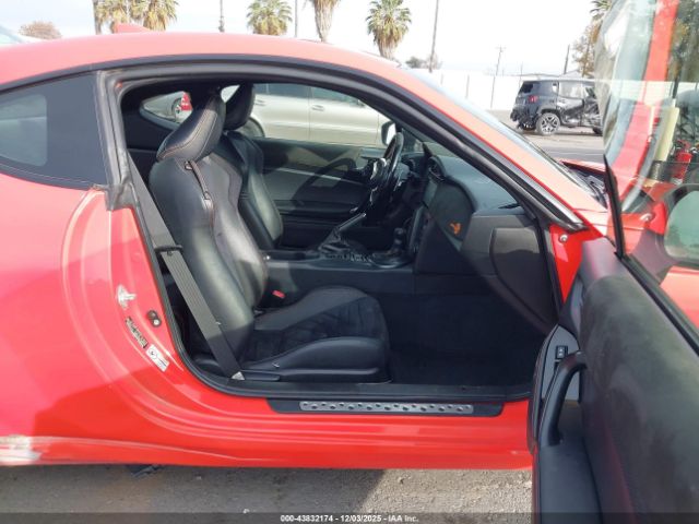 2017 TOYOTA 86 JF1ZNAA10H8706958 Photo 4