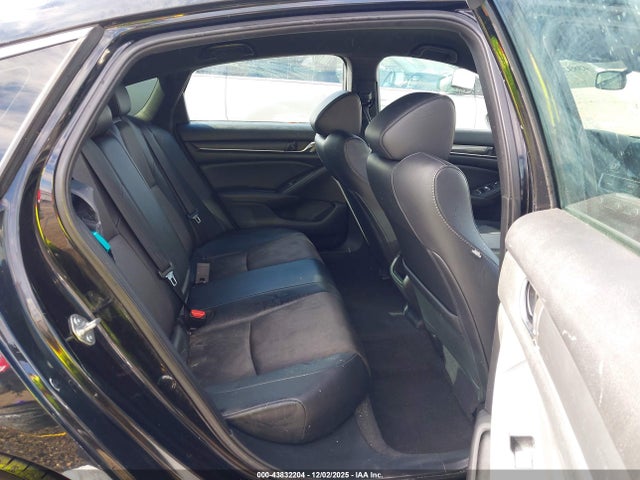 43832204 :رقم المزاد ، 1HGCV1F31LA137423 vin ، 2020 Honda Accord Sport مزاد بيع