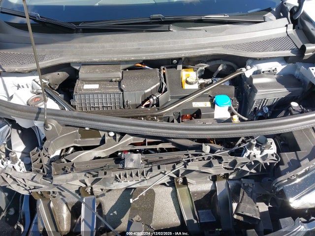 2025 AUDI Q4 E-TRON WA1LUBFZ4SP065831 Photo 9