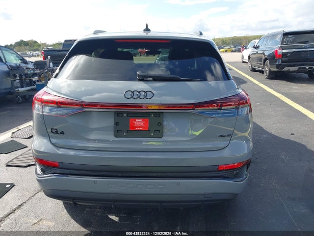 WA1LUBFZ4SP065831 Audi Q4 E-tron Premium Plus 55 Quattro