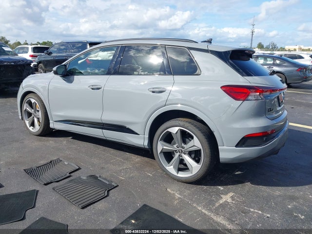 2025 AUDI Q4 E-TRON WA1LUBFZ4SP065831 Photo 2