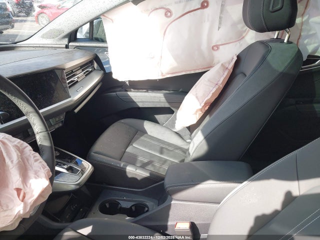 2025 AUDI Q4 E-TRON WA1LUBFZ4SP065831 Photo 4