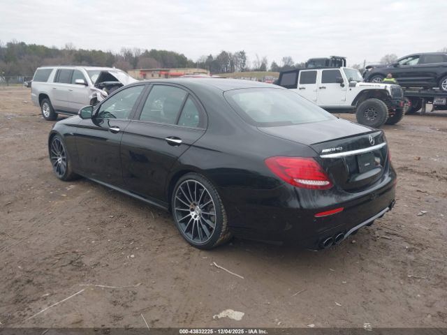2019 MERCEDES-BENZ AMG E 53 WDDZF6BB6KA627022 Photo 2