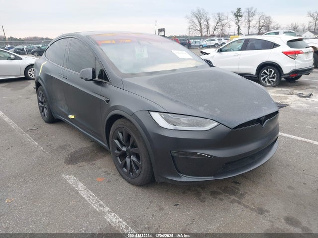 2024 TESLA MODEL X 7SAXCBE5XRF457745 Photo 0