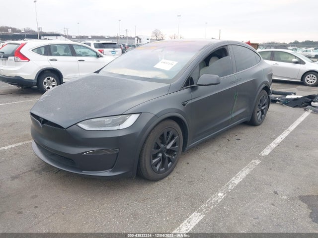 2024 TESLA MODEL X 7SAXCBE5XRF457745 Photo 1