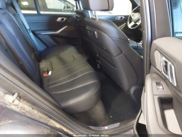 2019 BMW X5 5UXCR6C57KLL02303 Photo 7