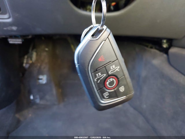 1G1YA2D40P5115972 Chevrolet Corvette Stingray Rwd 1lt