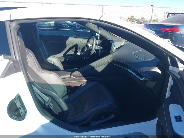 1G1YA2D40P5115972 Chevrolet Corvette Stingray Rwd 1lt