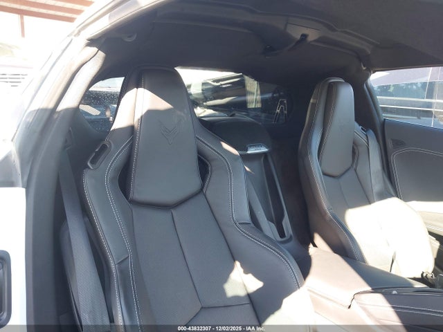 1G1YA2D40P5115972 Chevrolet Corvette Stingray Rwd 1lt