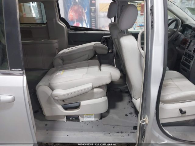 2008 CHRYSLER TOWN & COUNTRY 2A8HR54P88R817515 Photo 7