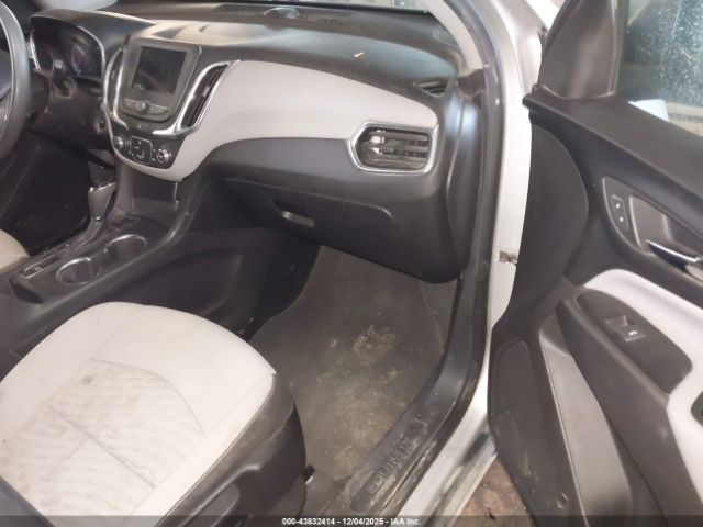 2019 CHEVROLET EQUINOX 3GNAXSEV7KS617897 Photo 4
