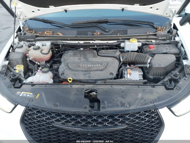 Chrysler Pacifica Hybrid Touring L 2023 2C4RC1L72PR618594 Image 10
