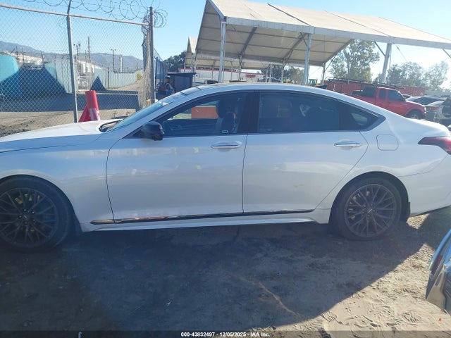 Genesis G80 3.3t Sport 2018 KMHGN4JB9JU219147 Image 14