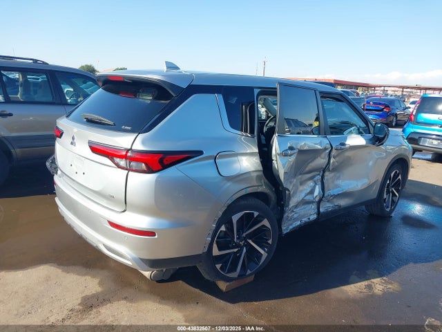 2024 MITSUBISHI OUTLANDER JA4J4VA81RZ045154 Photo 3