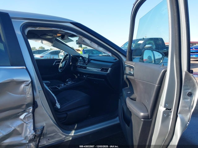 2024 MITSUBISHI OUTLANDER JA4J4VA81RZ045154 Photo 4