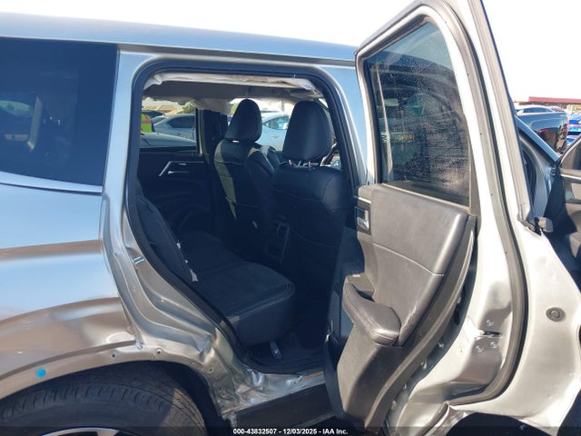 2024 MITSUBISHI OUTLANDER JA4J4VA81RZ045154 Photo 7