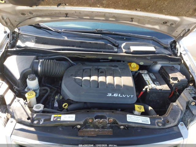2C4RC1BG6ER442910 Chrysler Town &amp; Country Touring