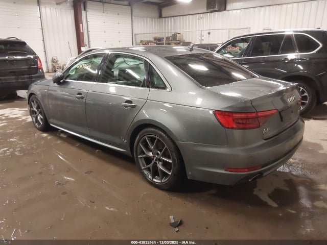 2017 AUDI A4 WAUENAF41HN020826 Photo 2