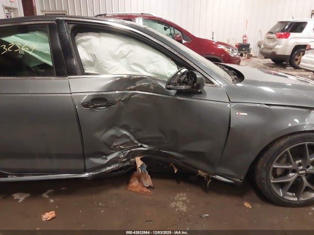 2017 AUDI A4 WAUENAF41HN020826 Photo 5