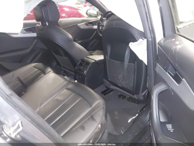 2017 AUDI A4 WAUENAF41HN020826 Photo 7