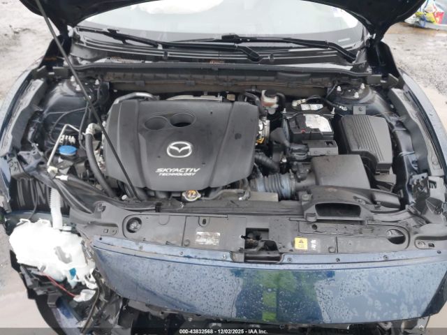 2018 MAZDA MAZDA6 JM1GL1VM0J1330840 Photo 9