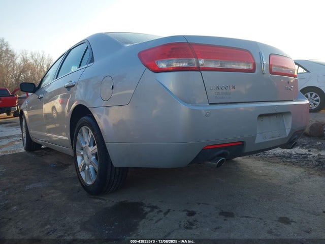 2010 LINCOLN MKZ 3LNHL2GC4AR622927 Photo 2