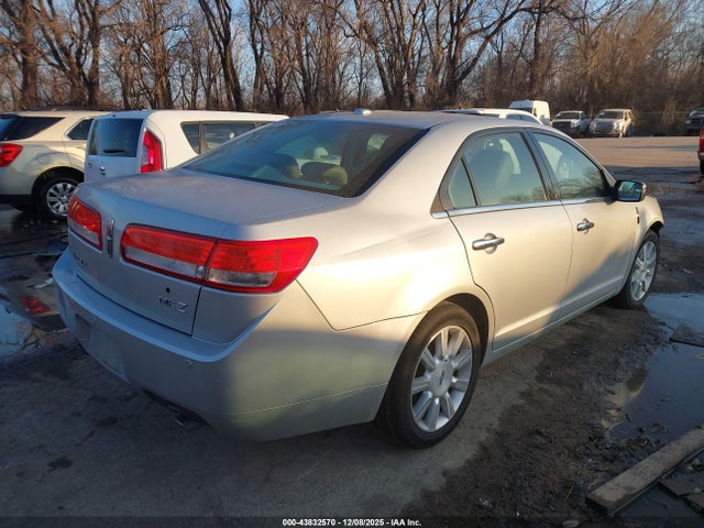 2010 LINCOLN MKZ 3LNHL2GC4AR622927 Photo 3