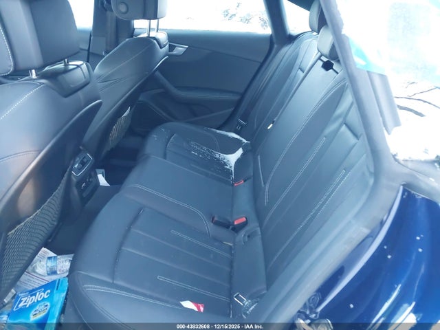 2024 AUDI A5 SPORTBACK WAUFACF52RA013624 Photo 4
