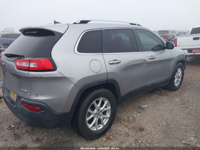 2016 JEEP CHEROKEE 1C4PJLCB2GW355947 Photo 3