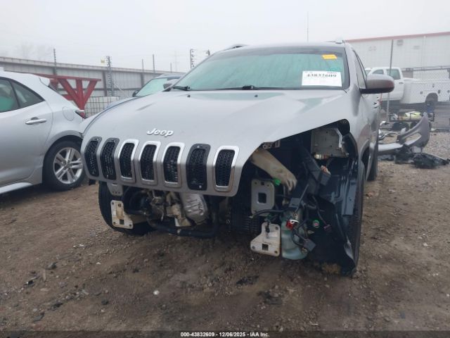 2016 JEEP CHEROKEE 1C4PJLCB2GW355947 Photo 5