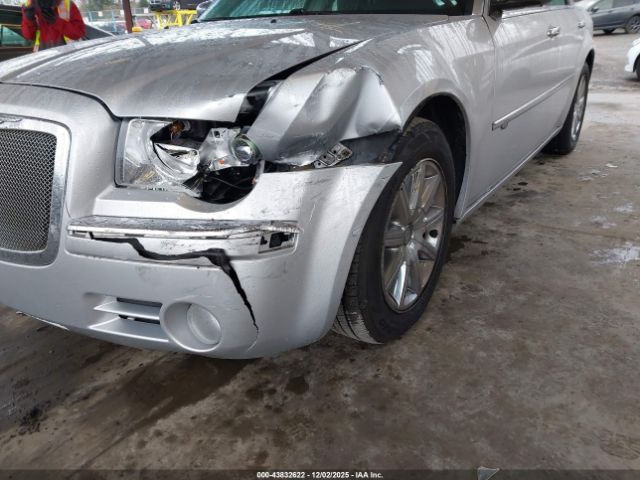 2010 CHRYSLER 300C 2C3CA6CT5AH285007 Photo 5