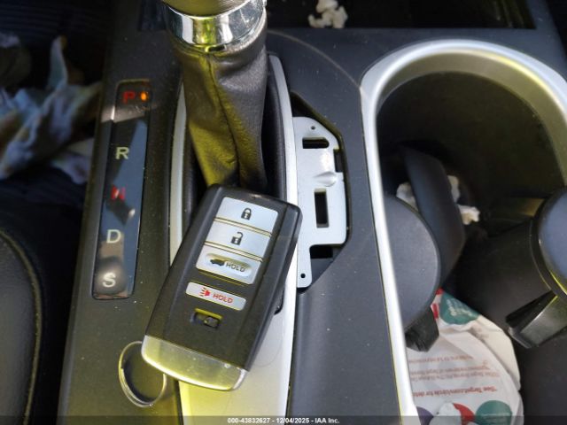 2016 ACURA RDX 5J8TB3H58GL016840 Photo 10