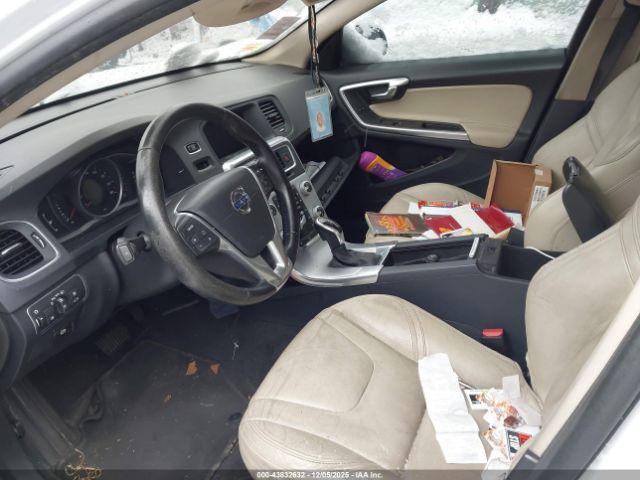 2017 VOLVO S60 YV140MTLXH2420356 Photo 4