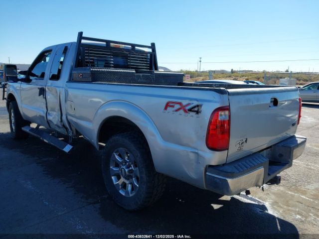 2012 FORD F-250 1FT7X2B66CEC00864 Photo 2