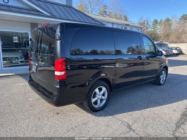 2018 MERCEDES-BENZ METRIS WD4PG2EE5J3395549 Photo 3