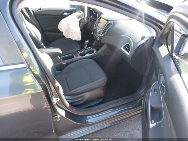 2017 CHEVROLET CRUZE 3G1BE6SM2HS519545 Photo 4