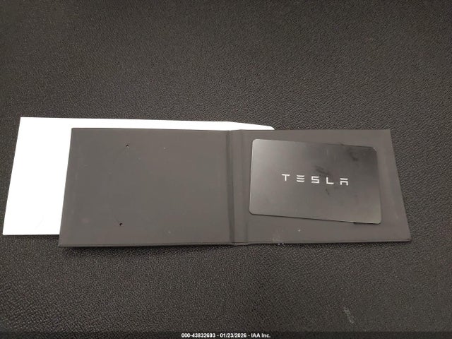 2025 TESLA MODEL 3 5YJ3E1EA4SF981055 Photo 10