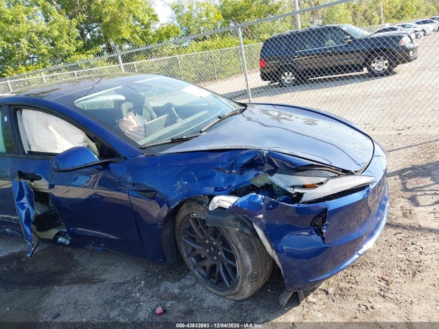 2025 TESLA MODEL 3 5YJ3E1EA4SF981055 Photo 5