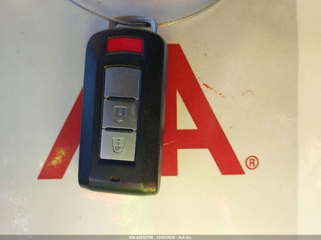 2019 MITSUBISHI OUTLANDER JA4AD3A34KZ022496 Photo 10