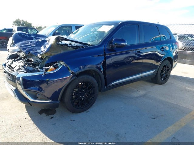 2019 MITSUBISHI OUTLANDER JA4AD3A34KZ022496 Photo 1